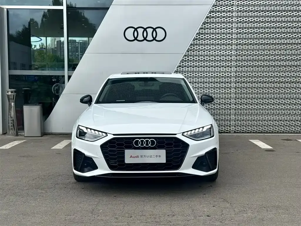 Audi A4L — фото 8