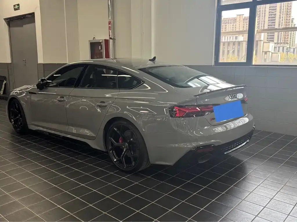 Audi RS 5 — фото 9