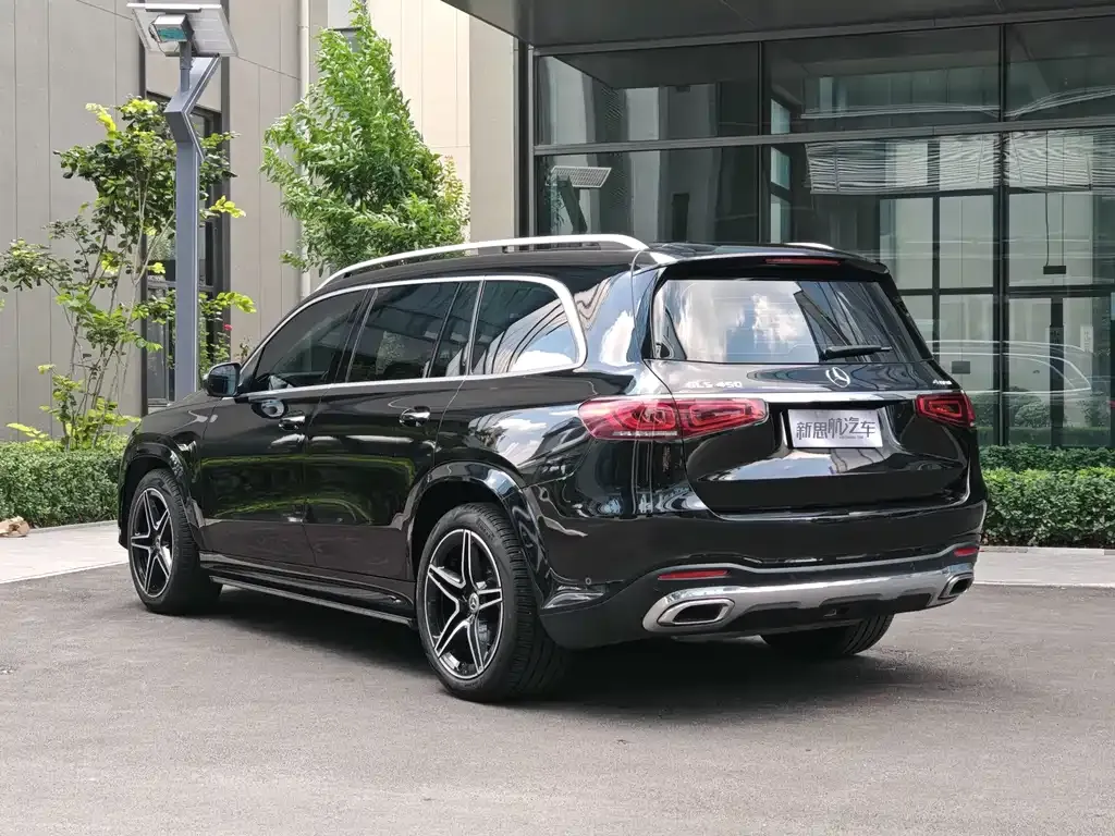 Mercedes-Benz GLS — фото 9