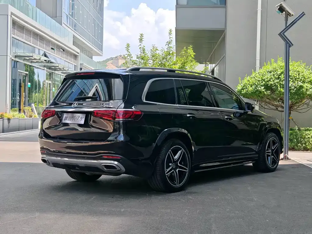 Mercedes-Benz GLS — фото 3
