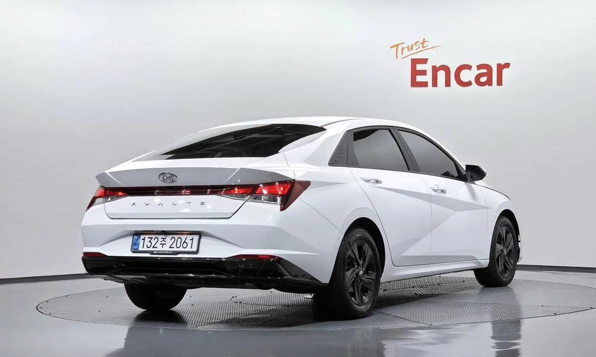 Hyundai AVANTE — фото 6