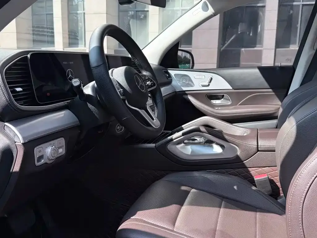 Mercedes-Benz GLE (Import) — фото 2