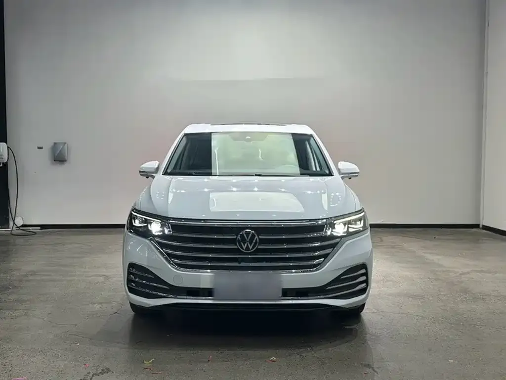 Volkswagen Viloran — фото 9