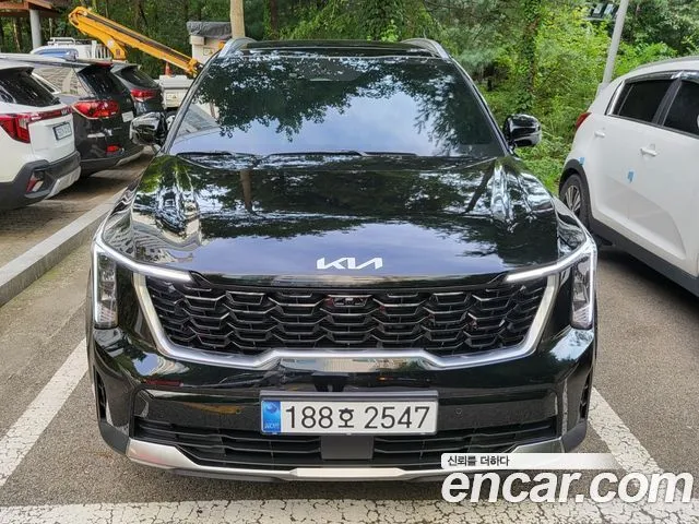 Kia Sorento — фото 1