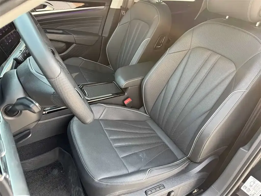 Volkswagen Passat — фото 7