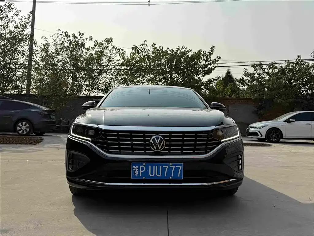 Volkswagen Passat — фото 10