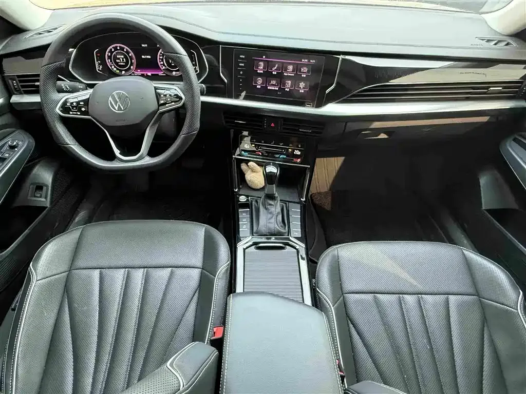 Volkswagen Passat — фото 5