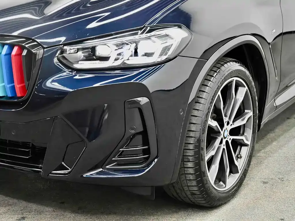 BMW X3 — фото 10