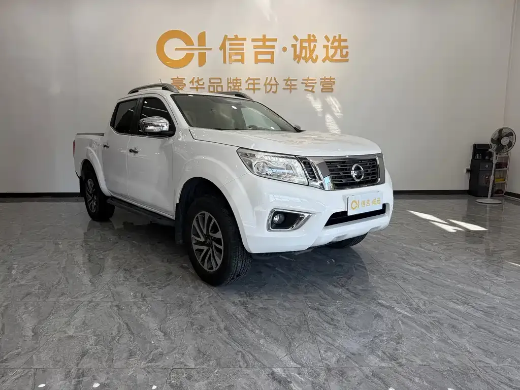 Nissan Navara — фото 8