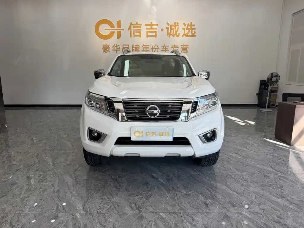 Nissan Navara — фото 5