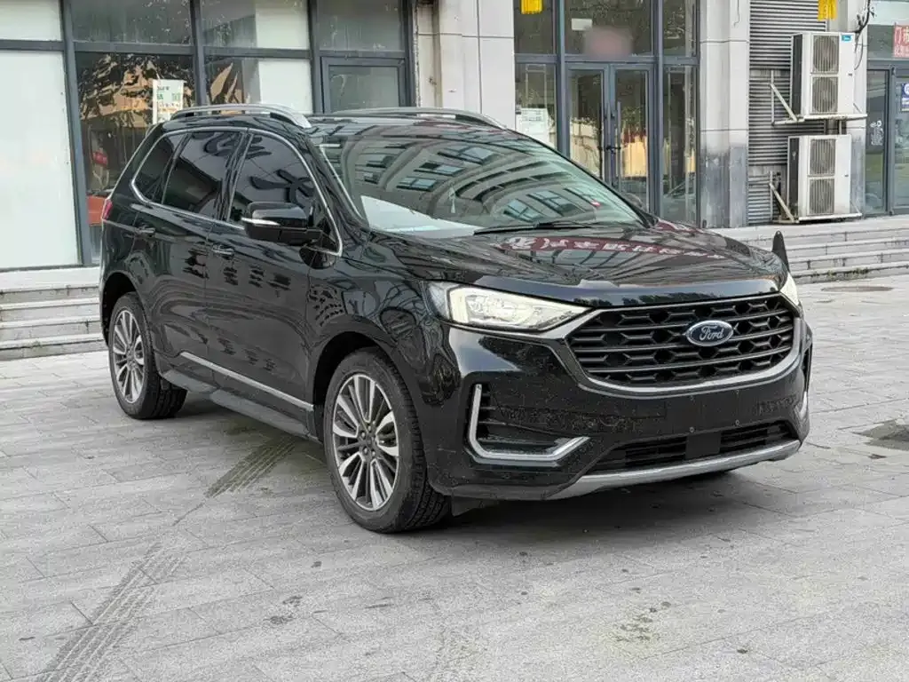 Ford Edge — фото 4