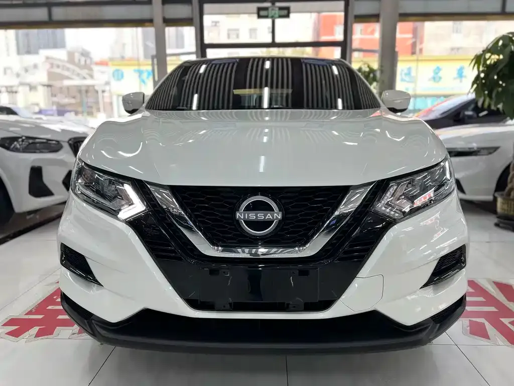 Nissan Qashqai — фото 3