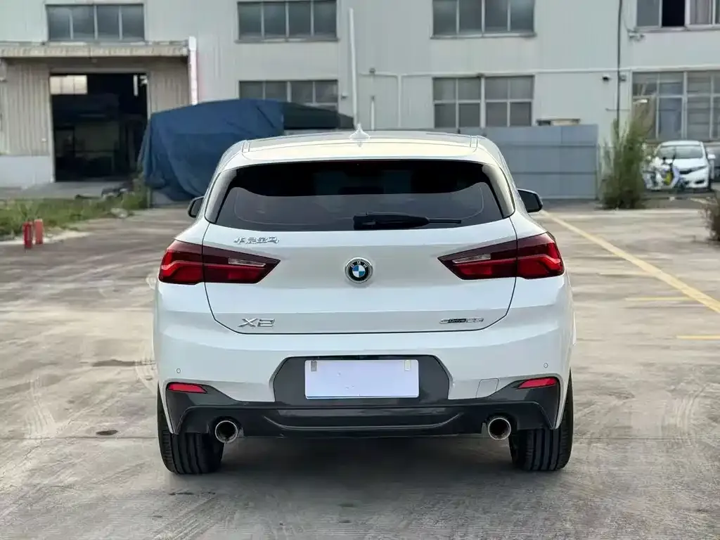 BMW X2 — фото 7