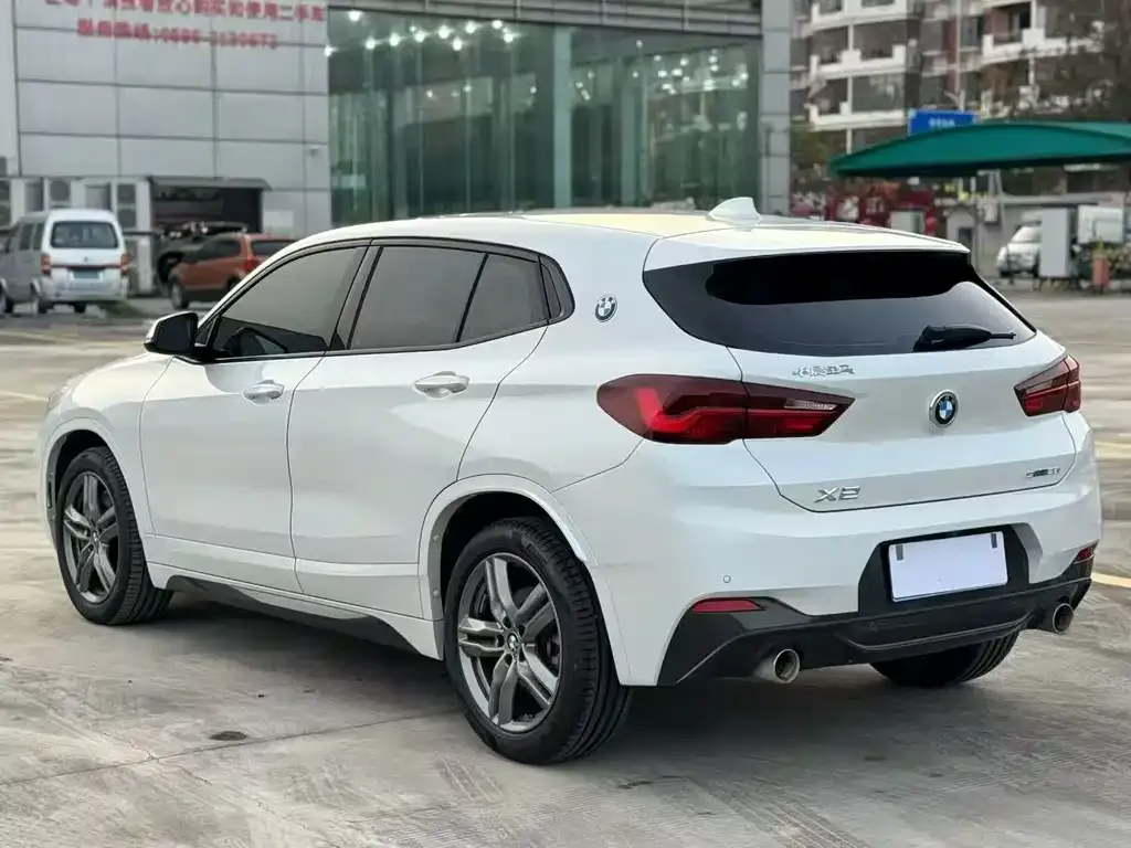 BMW X2 — фото 3