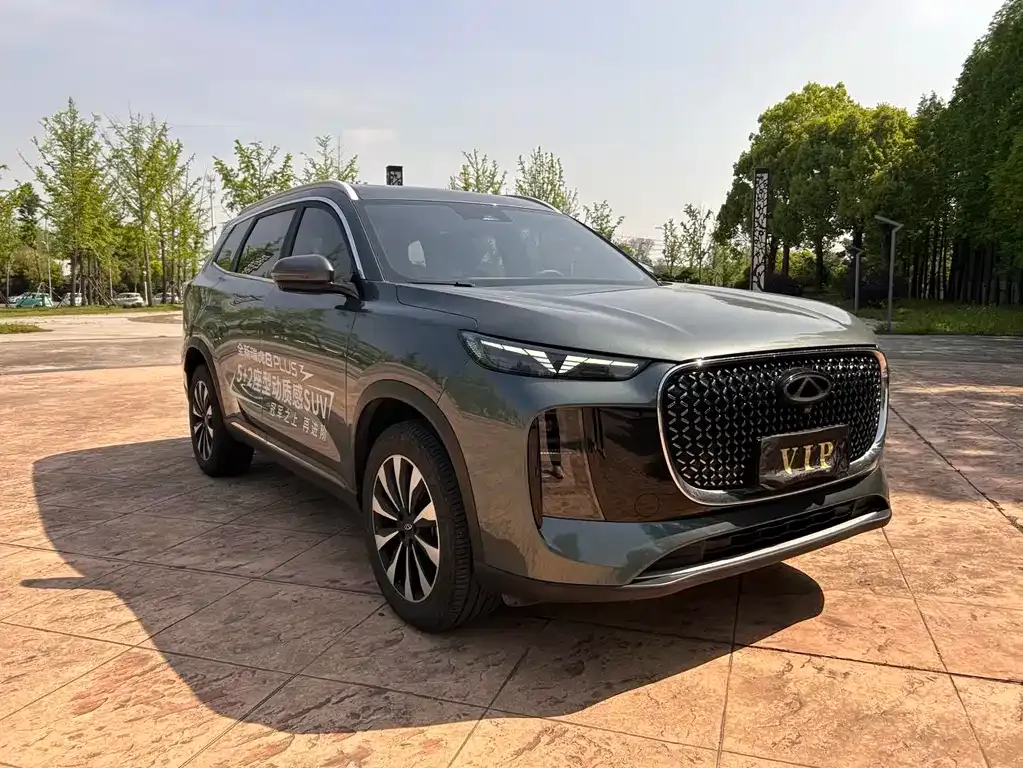 Chery Tiggo 8 PLUS — фото 8