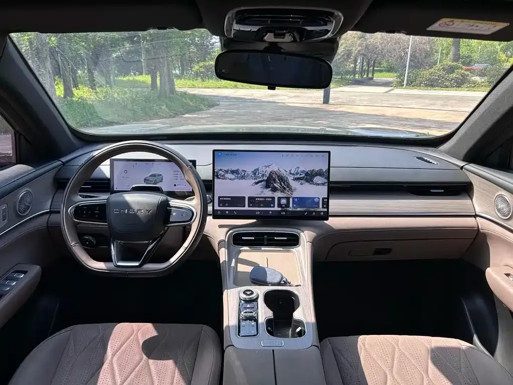 Chery Tiggo 8 PLUS — фото 3