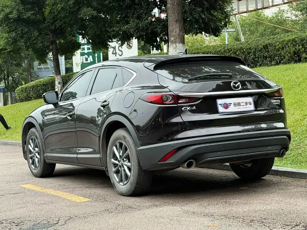 Mazda CX-4 — фото 10