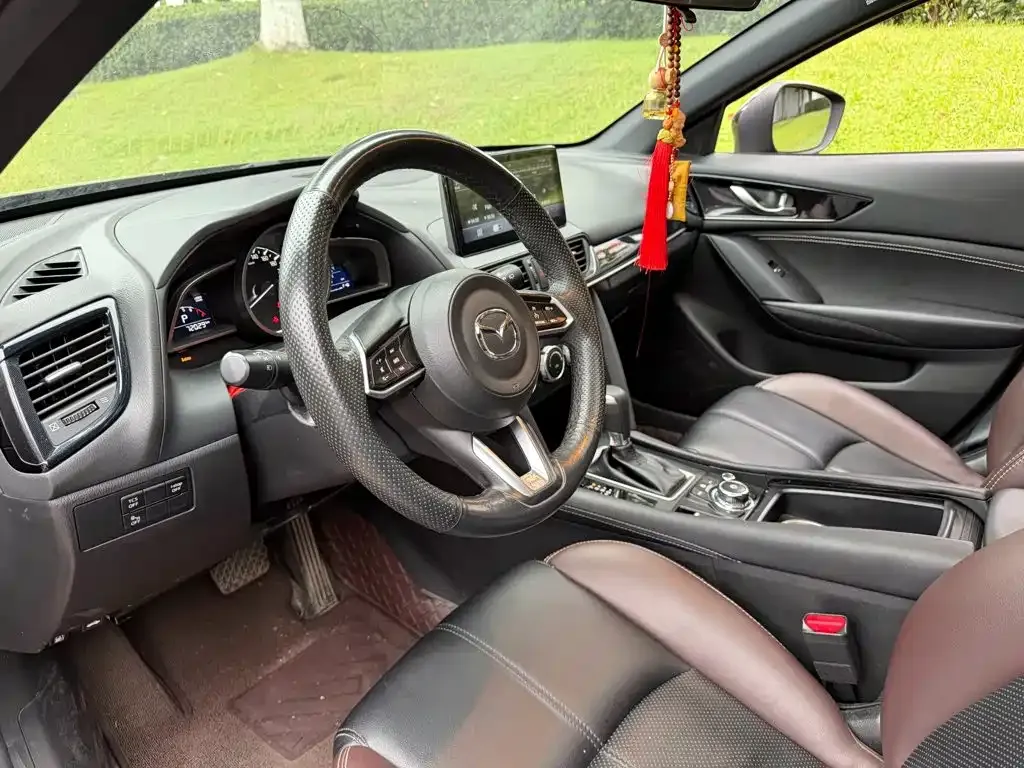 Mazda CX-4 — фото 4