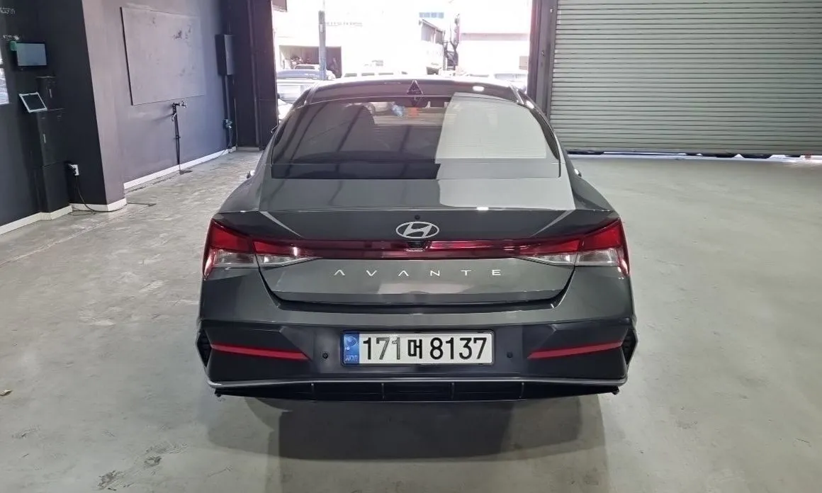 Hyundai AVANTE — фото 8