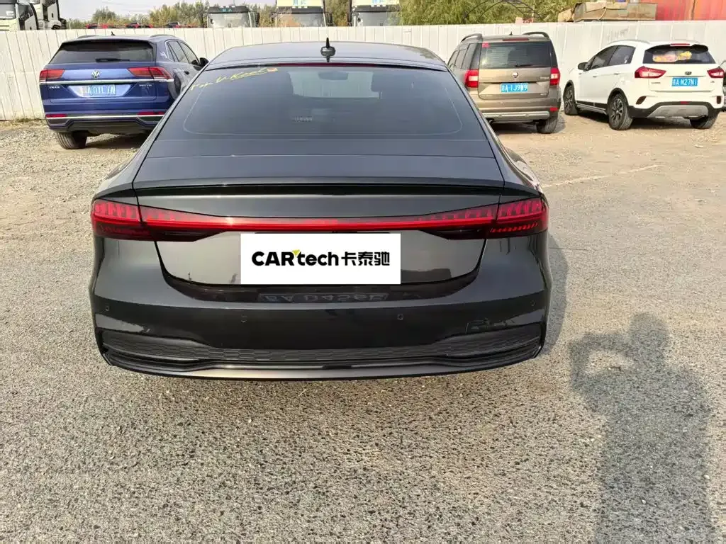 Audi A7 — фото 7