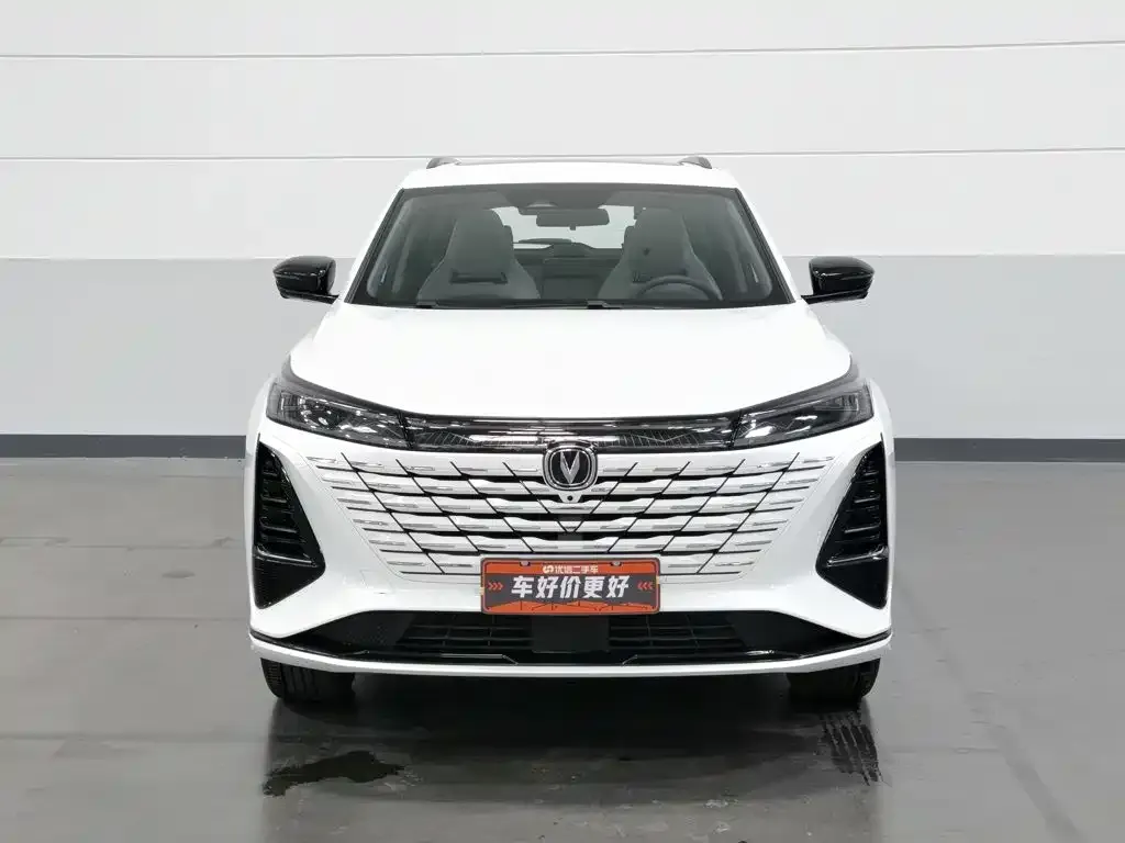 Changan CS75 PLUS — фото 3