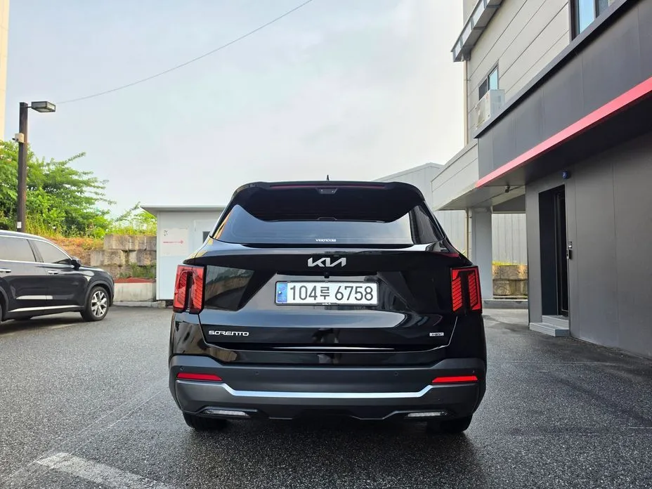 Kia Sorento — фото 3