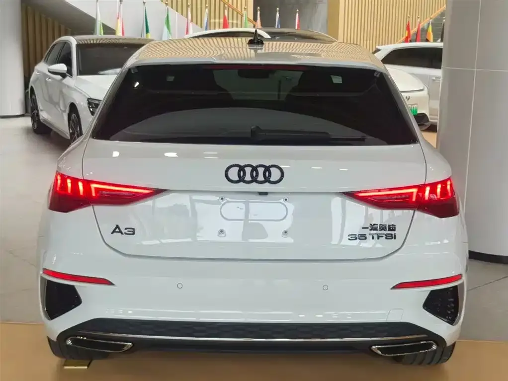 Audi A3 — фото 8
