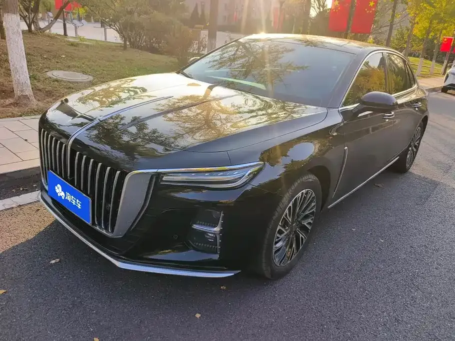 Hongqi H5 — фото 1