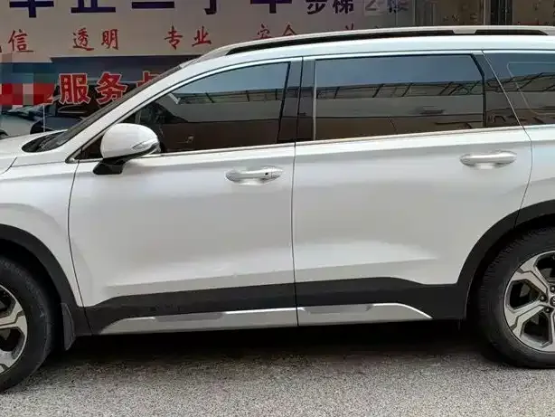 Hyundai Santa Fe — фото 3