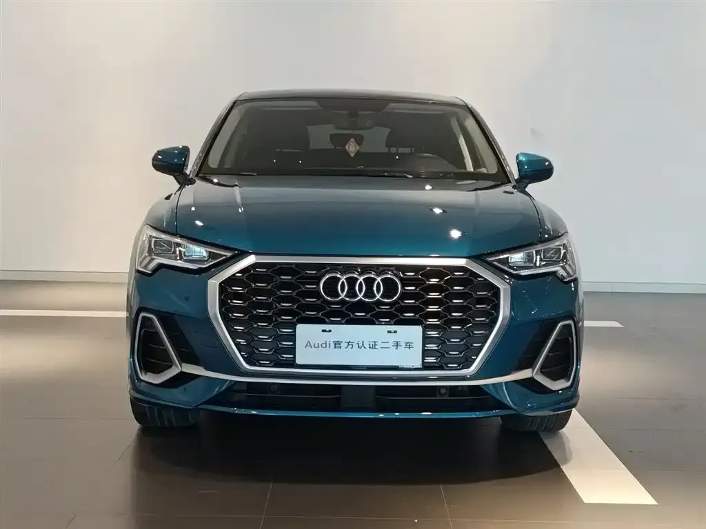 Audi Q3 Sportback — фото 4