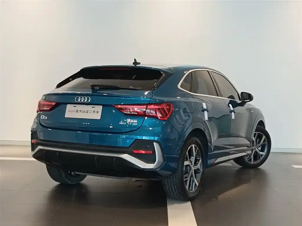 Audi Q3 Sportback — фото 5
