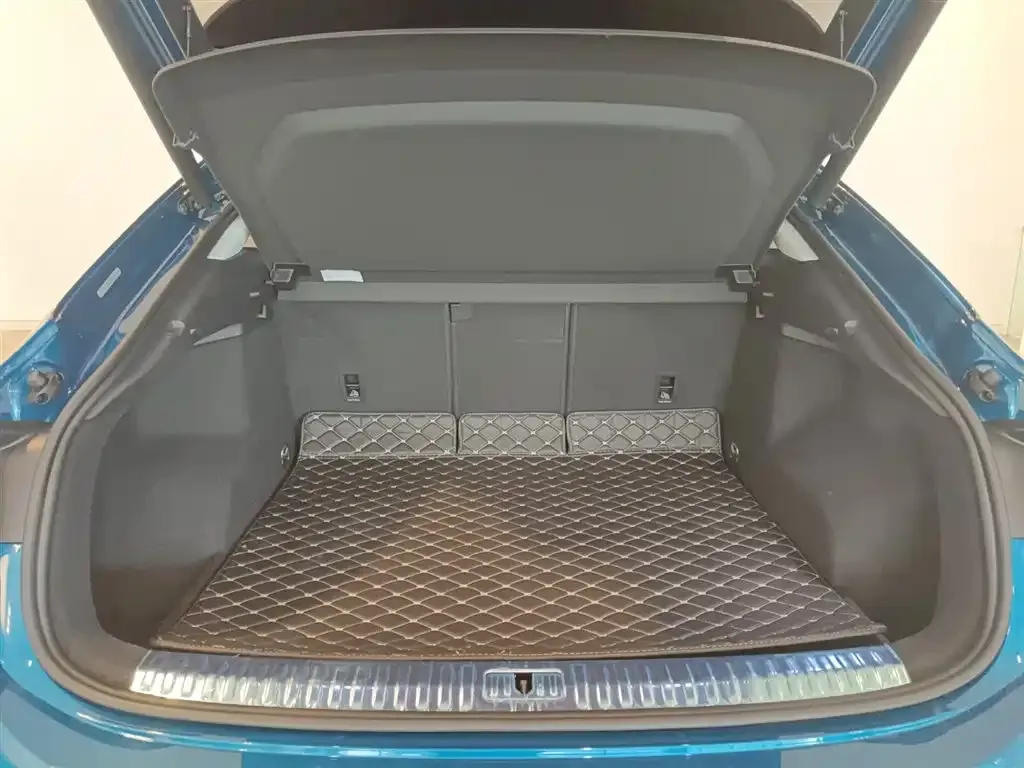 Audi Q3 Sportback — фото 6