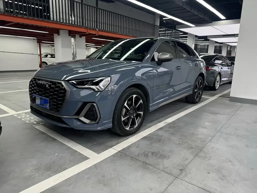 Audi Q3 Sportback — фото 1