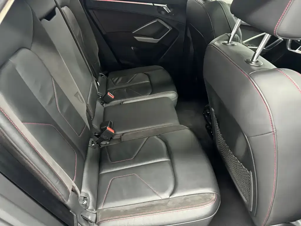 Audi Q3 Sportback — фото 9