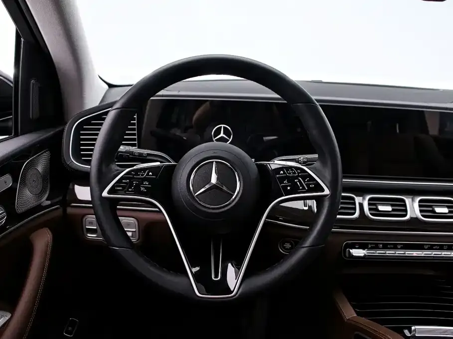 Mercedes-Benz GLE (Import) — фото 2