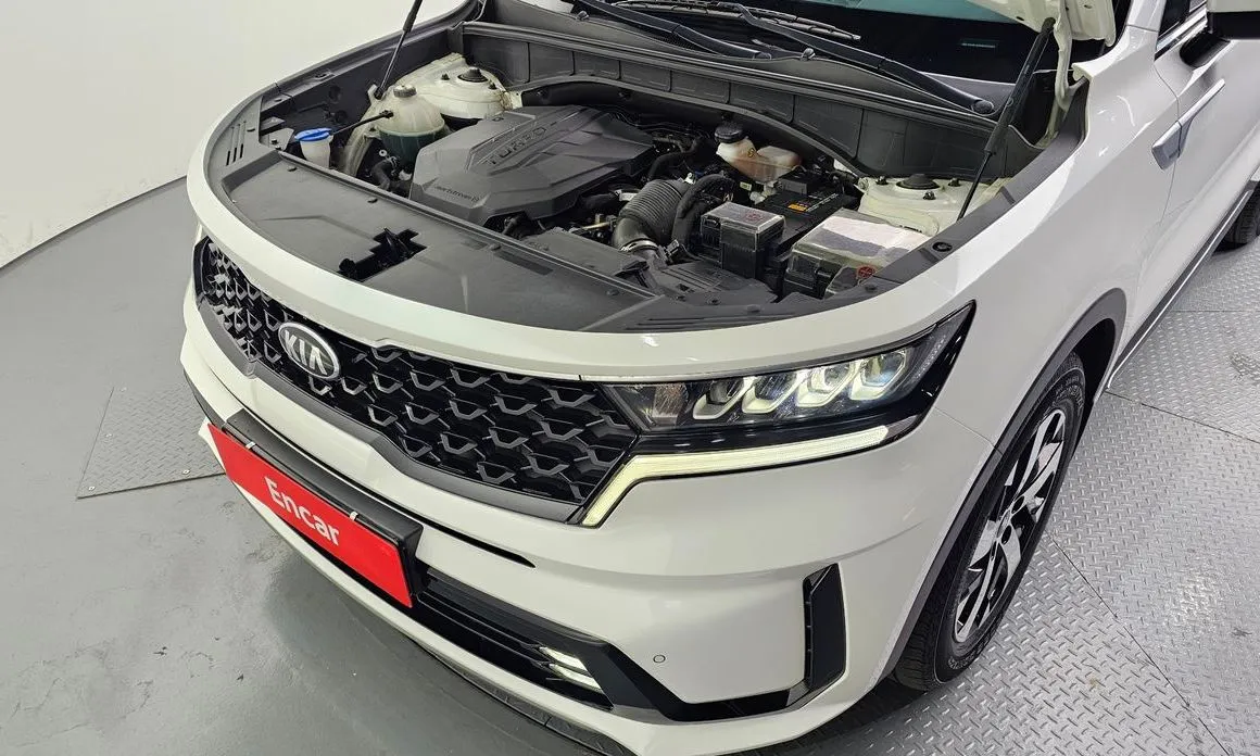 Kia Sorento — фото 4