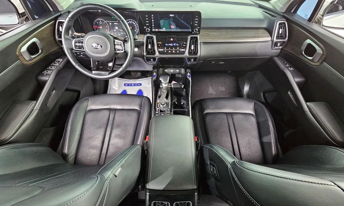 Kia Sorento — фото 3