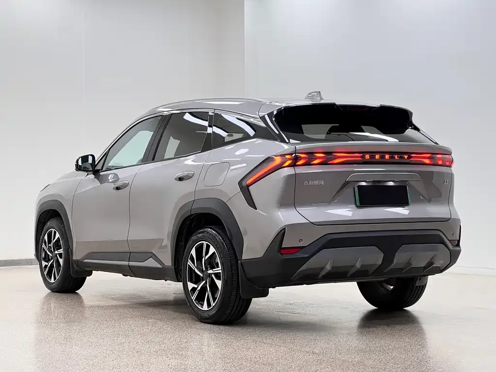 Geely Galaxy L7 — фото 10