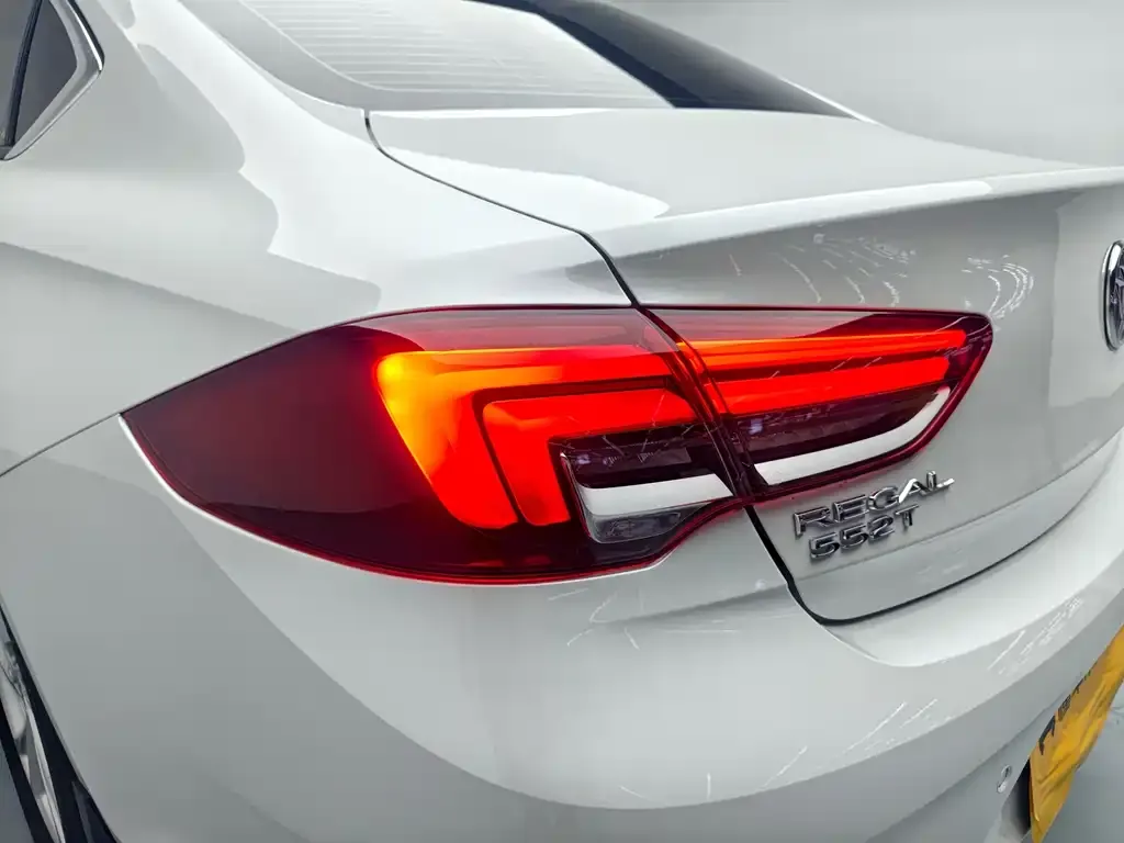 Buick Regal — фото 2