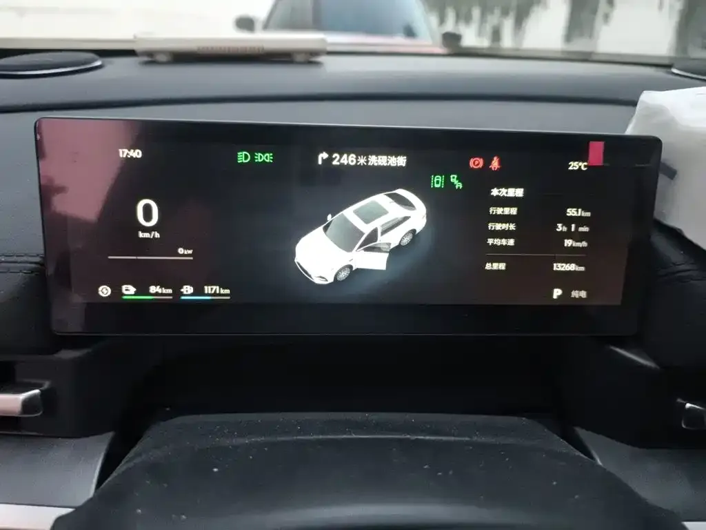 Geely Galaxy A7 EM — фото 4