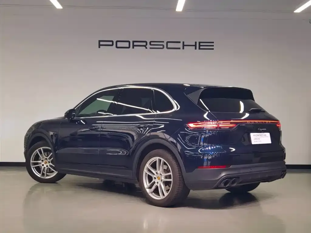Porsche Cayenne — фото 8