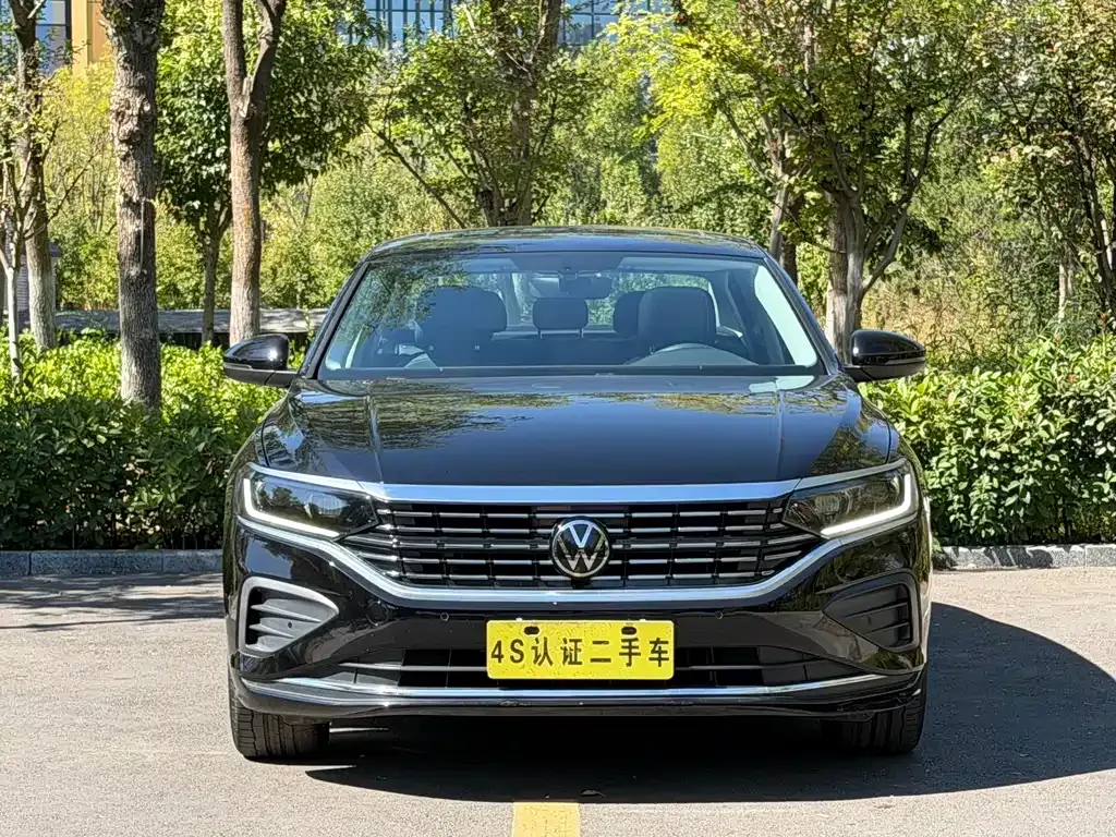 Volkswagen Passat — фото 6