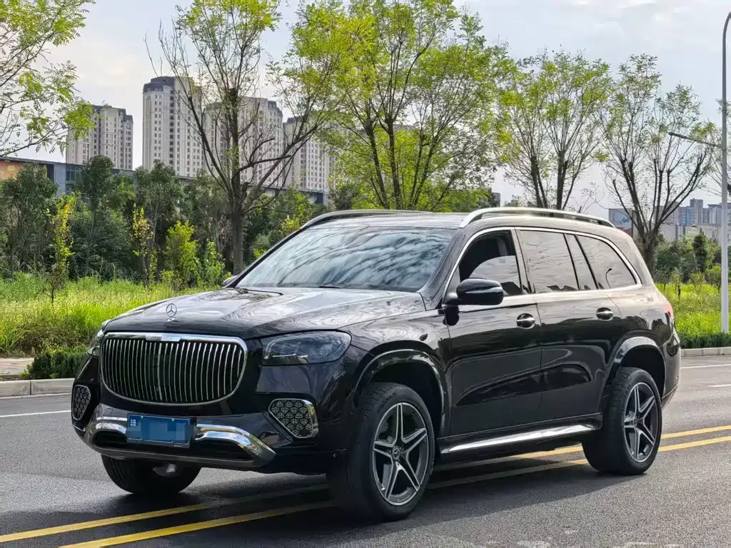 Mercedes-Benz GLS — фото 1