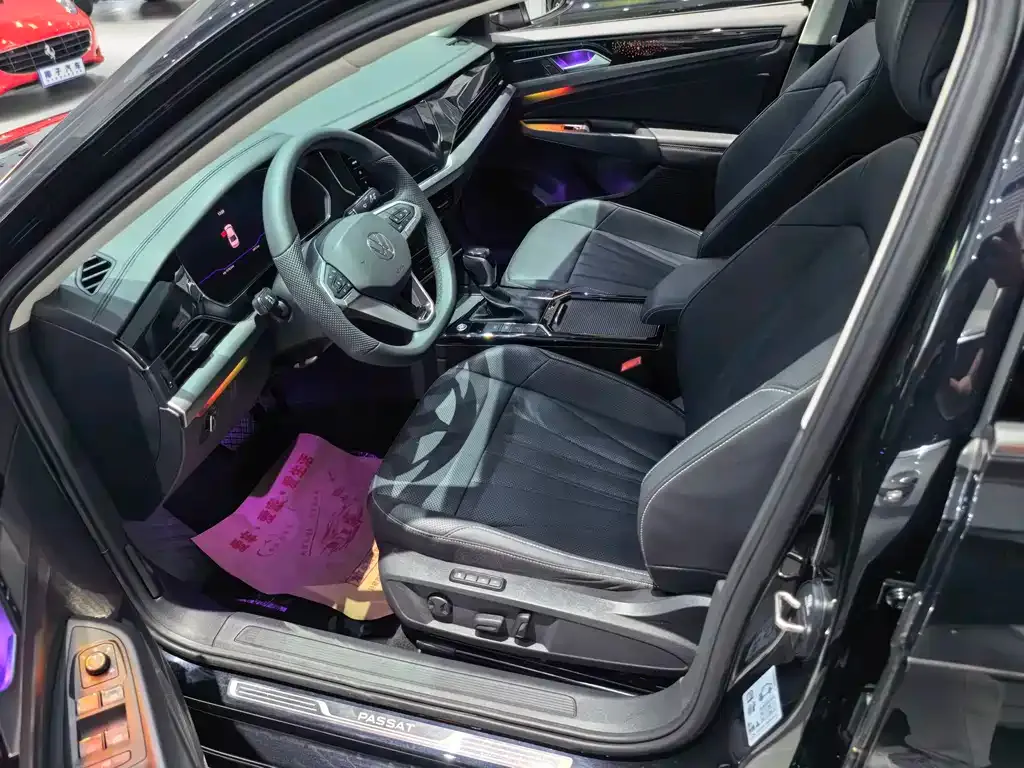 Volkswagen Passat — фото 5
