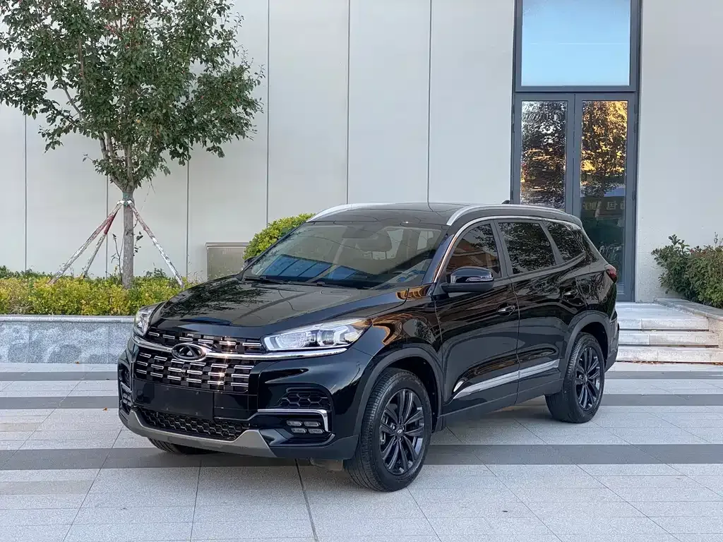 Chery Tiggo 8 — фото 1