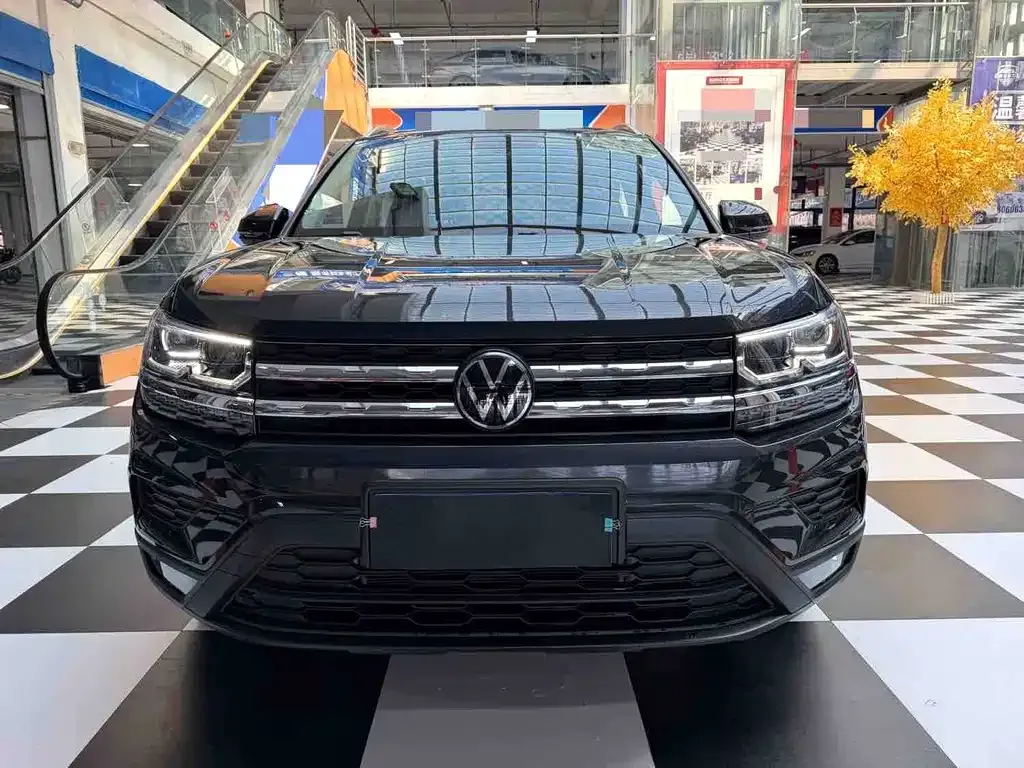 Volkswagen Tharu — фото 2