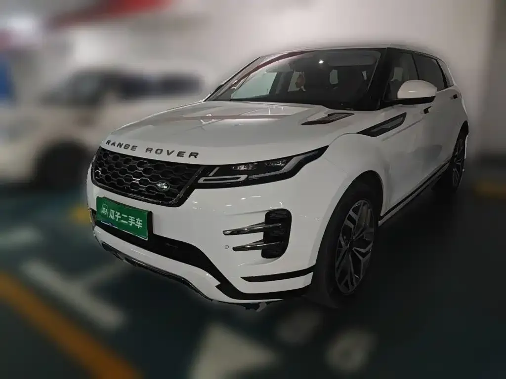 Land Rover Evoque — фото 1