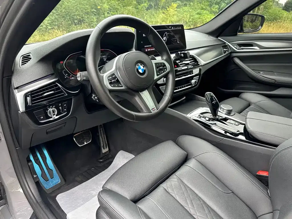 BMW 5 Series (Import) — фото 9