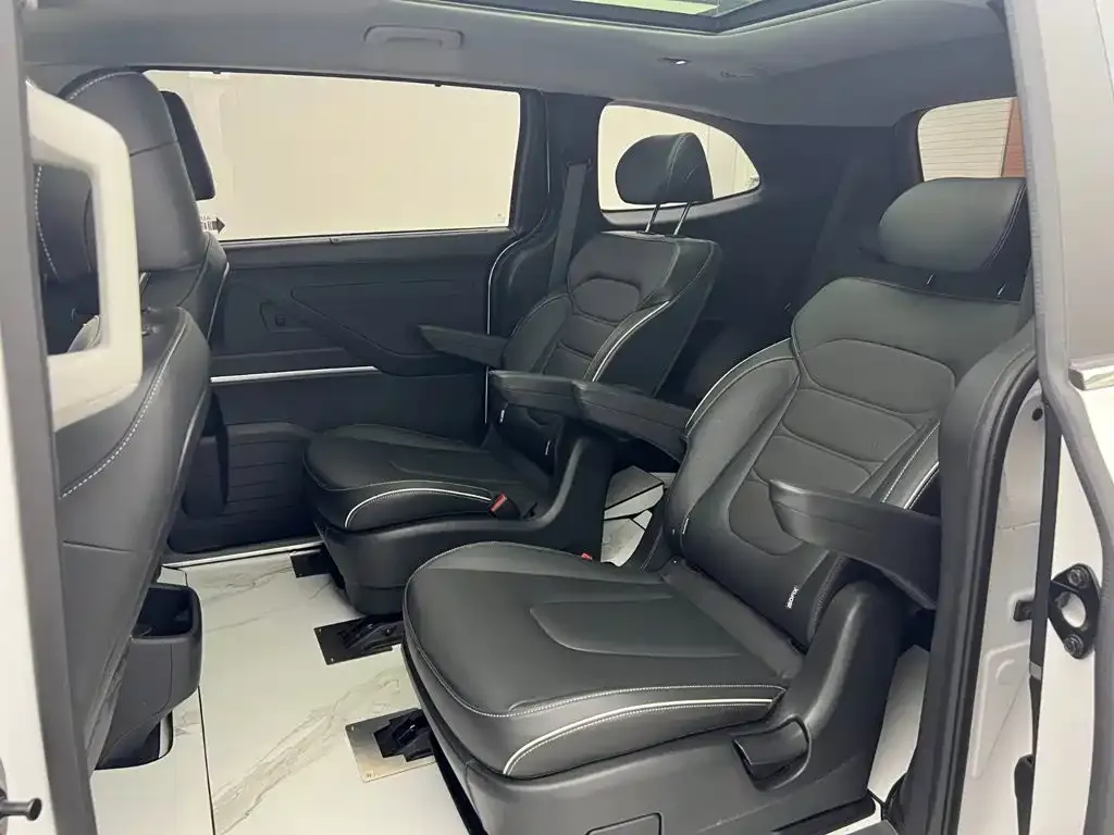 Hyundai Custo — фото 3