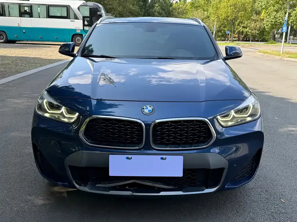 BMW X2 — фото 2